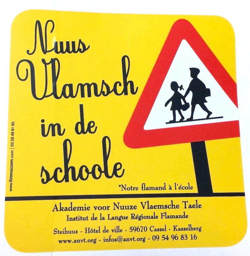 Autocollant "Nuus Vlamsch in de schoole"